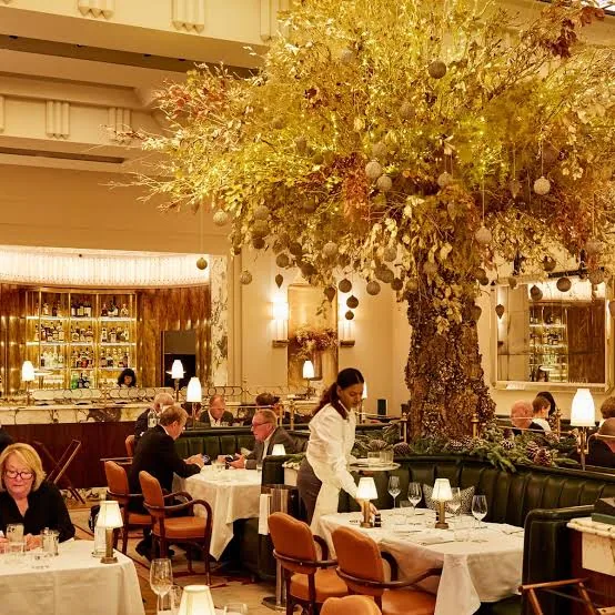 Claridge's - Photo 8