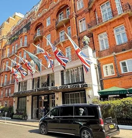 Claridge's Gallery Photo 5