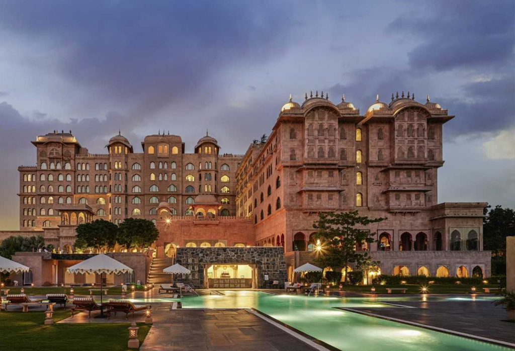 Fairmont Jaipur - Photo 11