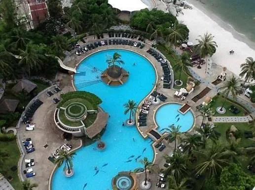 Hilton Hua Hin Resort - Photo 4