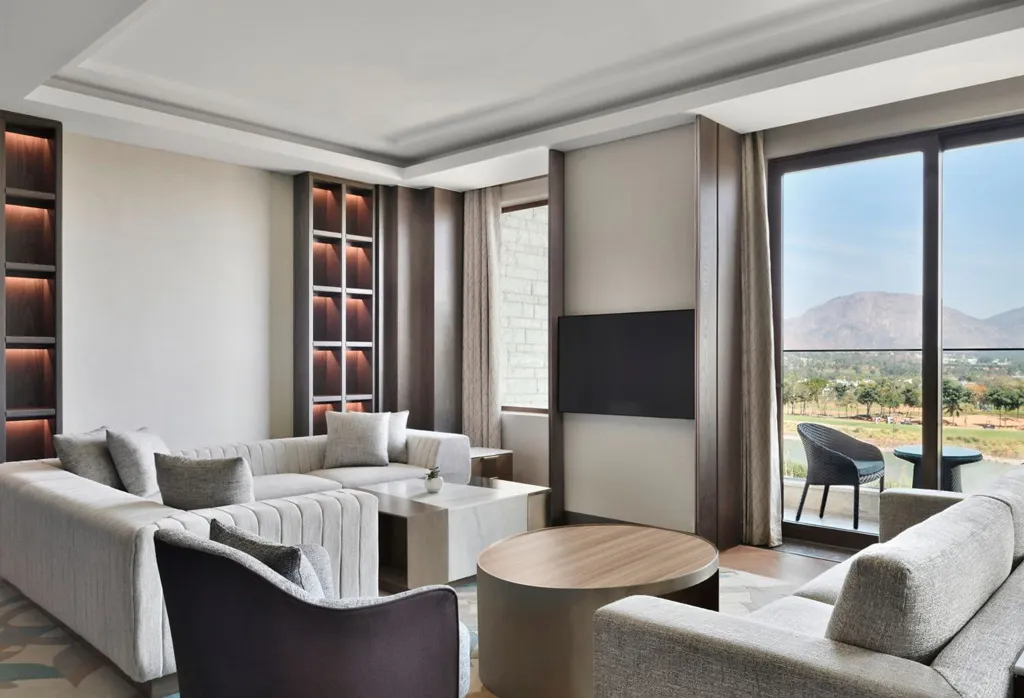 JW Marriott Bengaluru Prestige Golfshire Resort & Spa - Photo 10