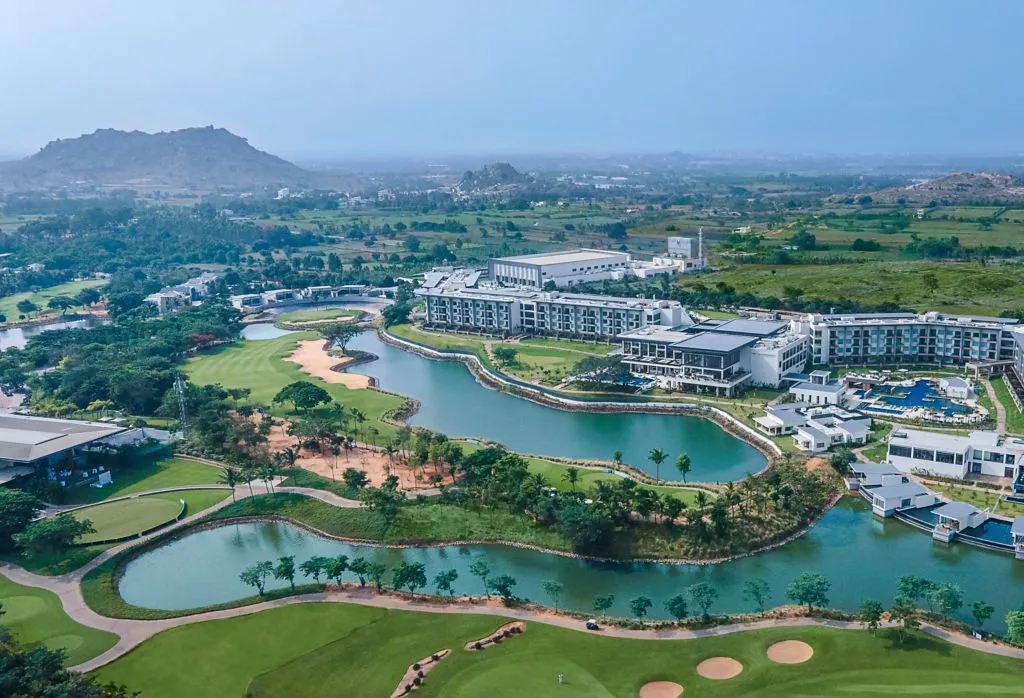 JW Marriott Bengaluru Prestige Golfshire Resort & Spa - Photo 11