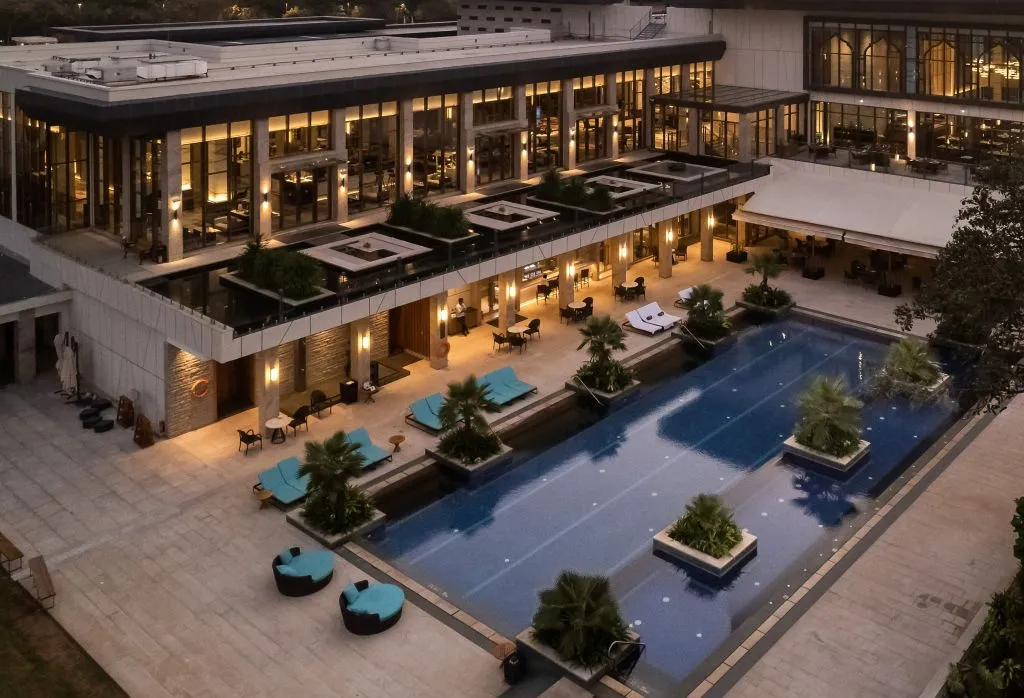 JW Marriott Bengaluru Prestige Golfshire Resort & Spa - Photo 12