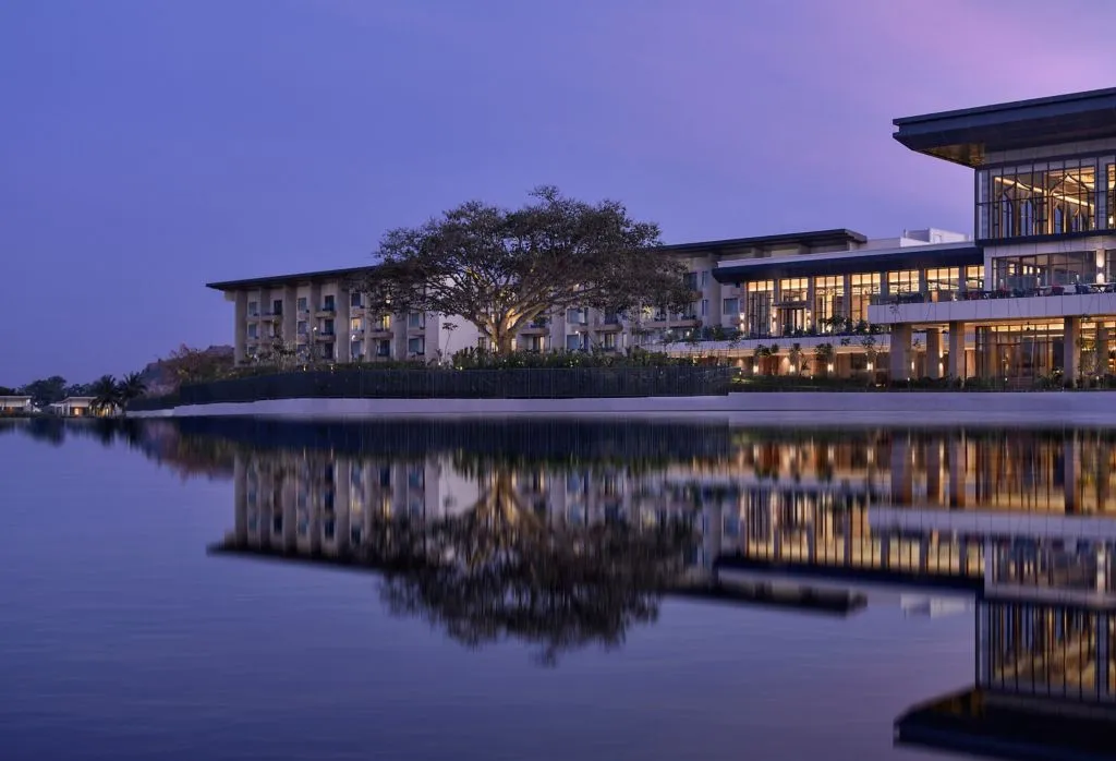 JW Marriott Bengaluru Prestige Golfshire Resort & Spa - Photo 13