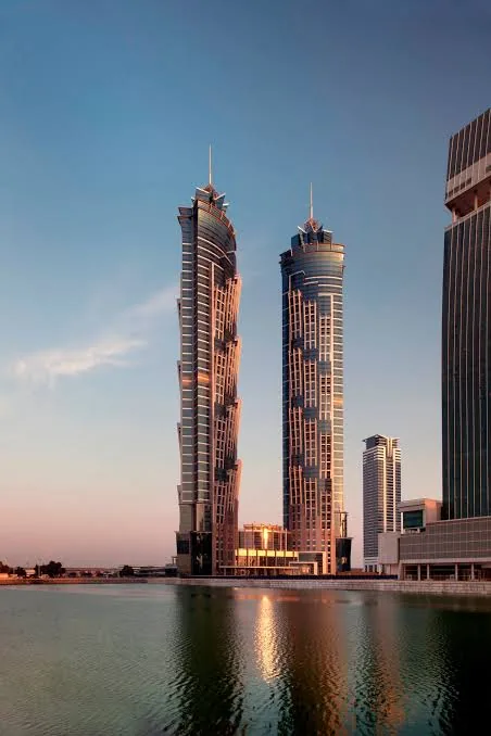 JW Marriott Marquis Hotel Dubai - Photo 9