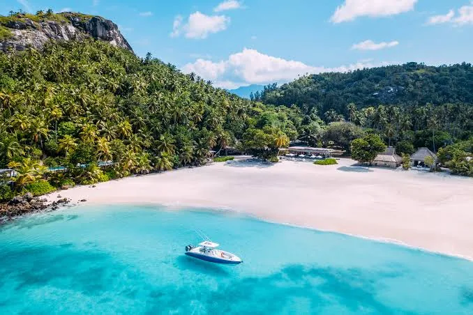 North Island Seychelles Gallery Photo 3