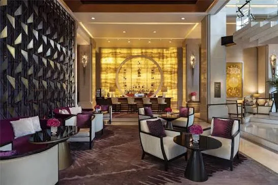 Siam Kempinski Hotel - Photo 5