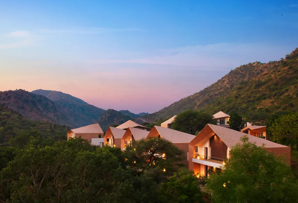 Taj Aravali Resort & Spa - Photo 5