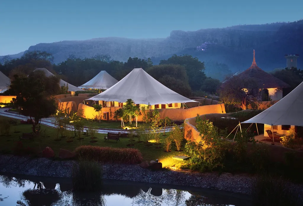The Oberoi Vanyavilas Wildlife Resort - Photo 8