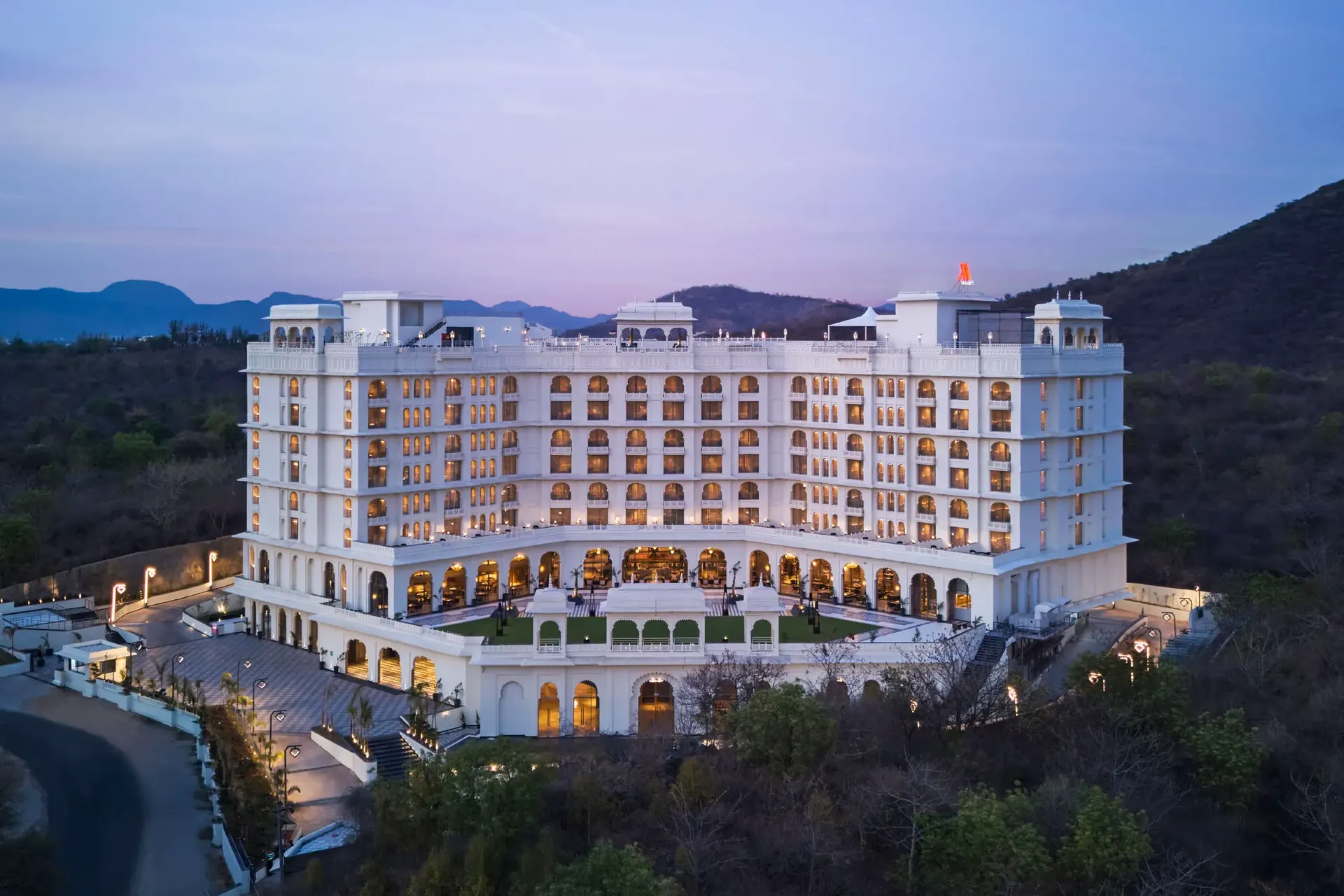 Udaipur Marriott Hotel - Photo 14